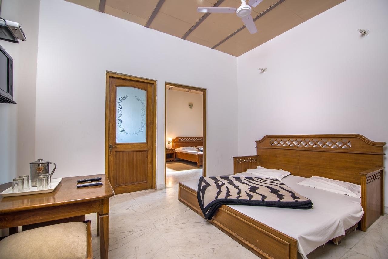 Hotel Bhakti Dhama Vrindavan Luaran gambar
