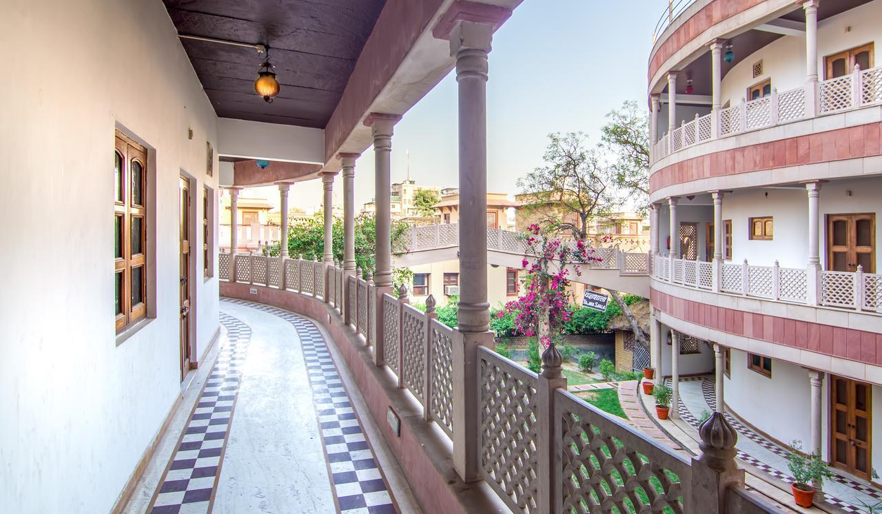 Hotel Bhakti Dhama Vrindavan Luaran gambar